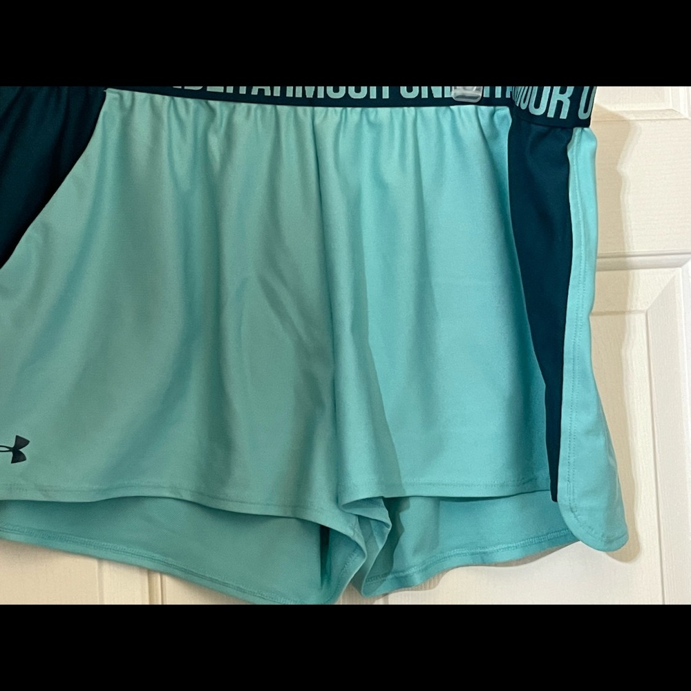 UA Womens Play Up Shorts